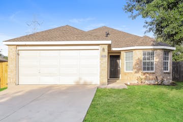 3905 Wensledale Dr Schertz, TX 78154
